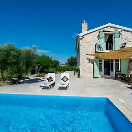 Siorra Angelina Apartment *