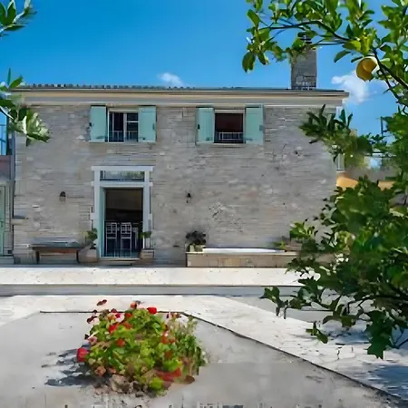Apartment Siorra Angelina